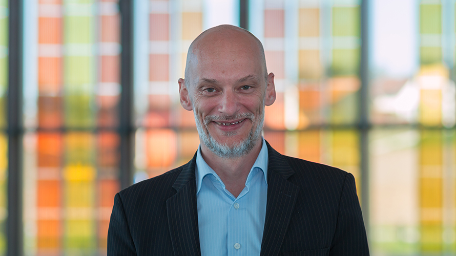 Klaus Schönenberger, EPFL