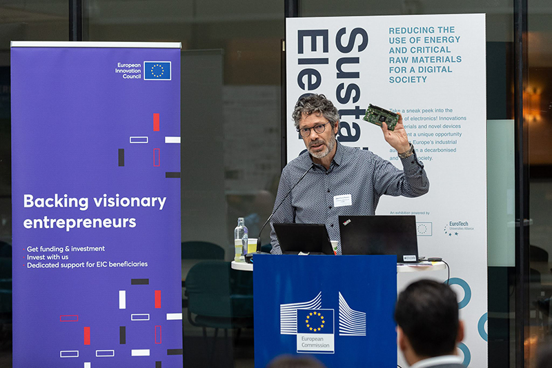 Jean-Pierre Raskin, Université catholique de Louvain-la-Neuve